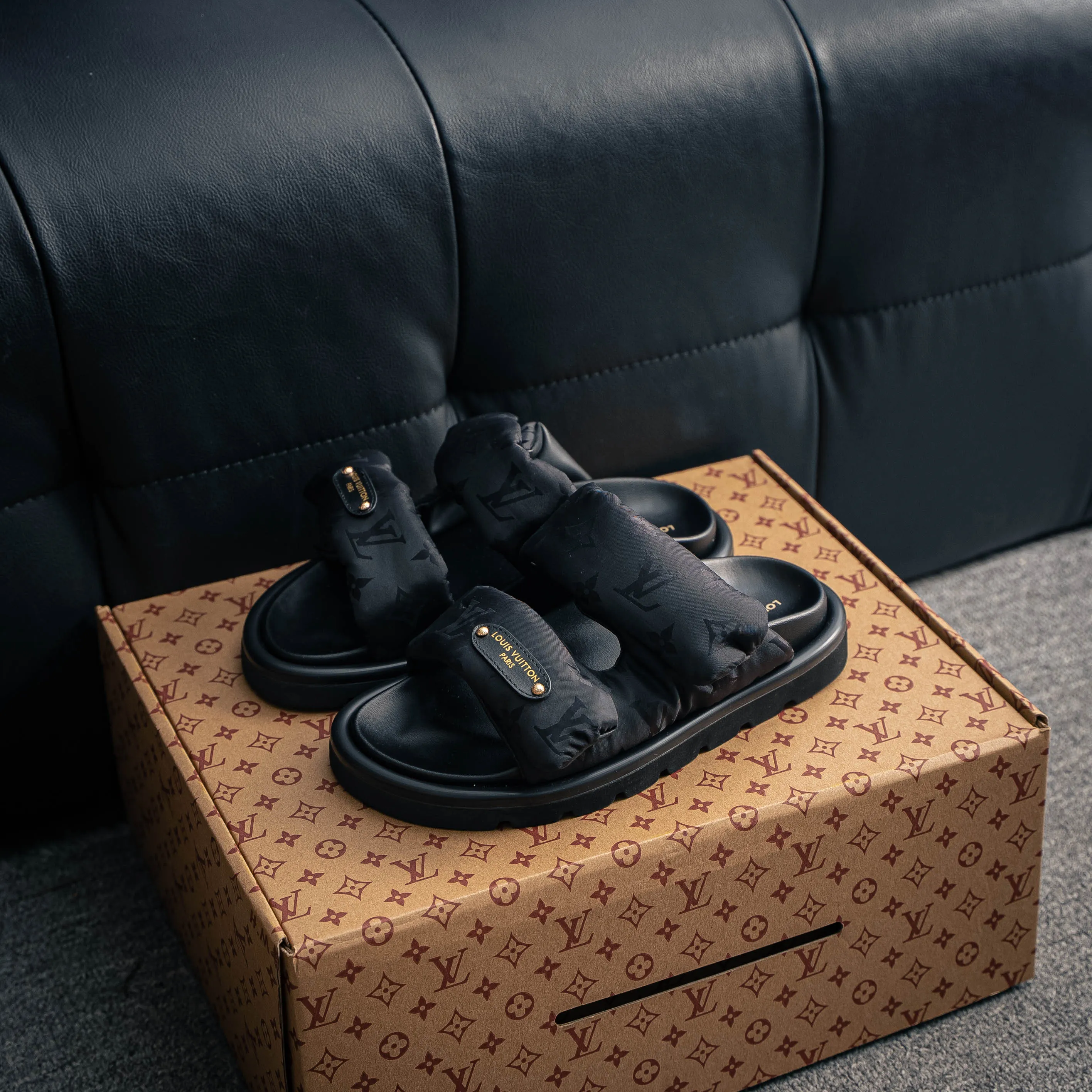 # LOUIS VUITTON ｜ 2026ss /Takashi Murakami x LOUIS VUITTON Sandals 。